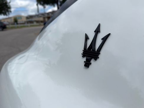 Certified 2023 Maserati Levante Modena AWD/4WD image 2