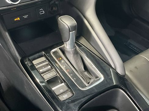 Used 2024 Acura Integra image 16