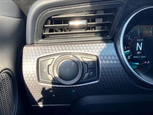 Used 2020 Ford Mustang GT Premium w/ GT Performance Package image 31