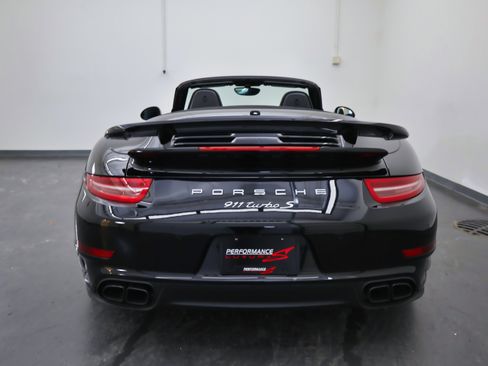 Used 2014 Porsche 911 Turbo S image 5
