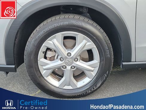 Certified 2023 Honda HR-V LX image 30
