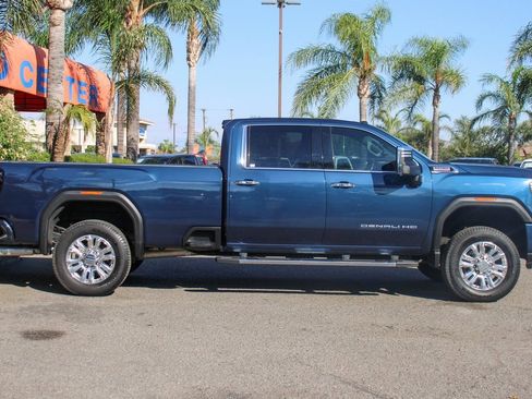 Used 2020 GMC Sierra 3500 Denali w/ Denali Ultimate Package image 11