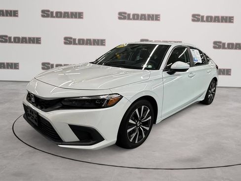 Certified 2024 Honda Civic EX-L image 1