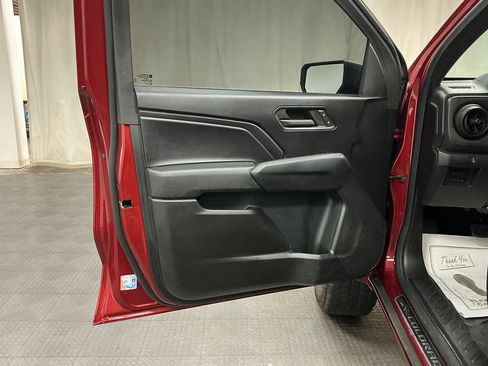 Used 2024 Chevrolet Colorado Trail Boss w/ LPO, Dark Essentials Package AWD/4WD image 20
