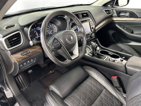 Used 2017 Nissan Maxima Platinum FWD image 9
