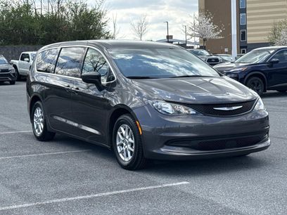 Used 2022 Chrysler Voyager LX