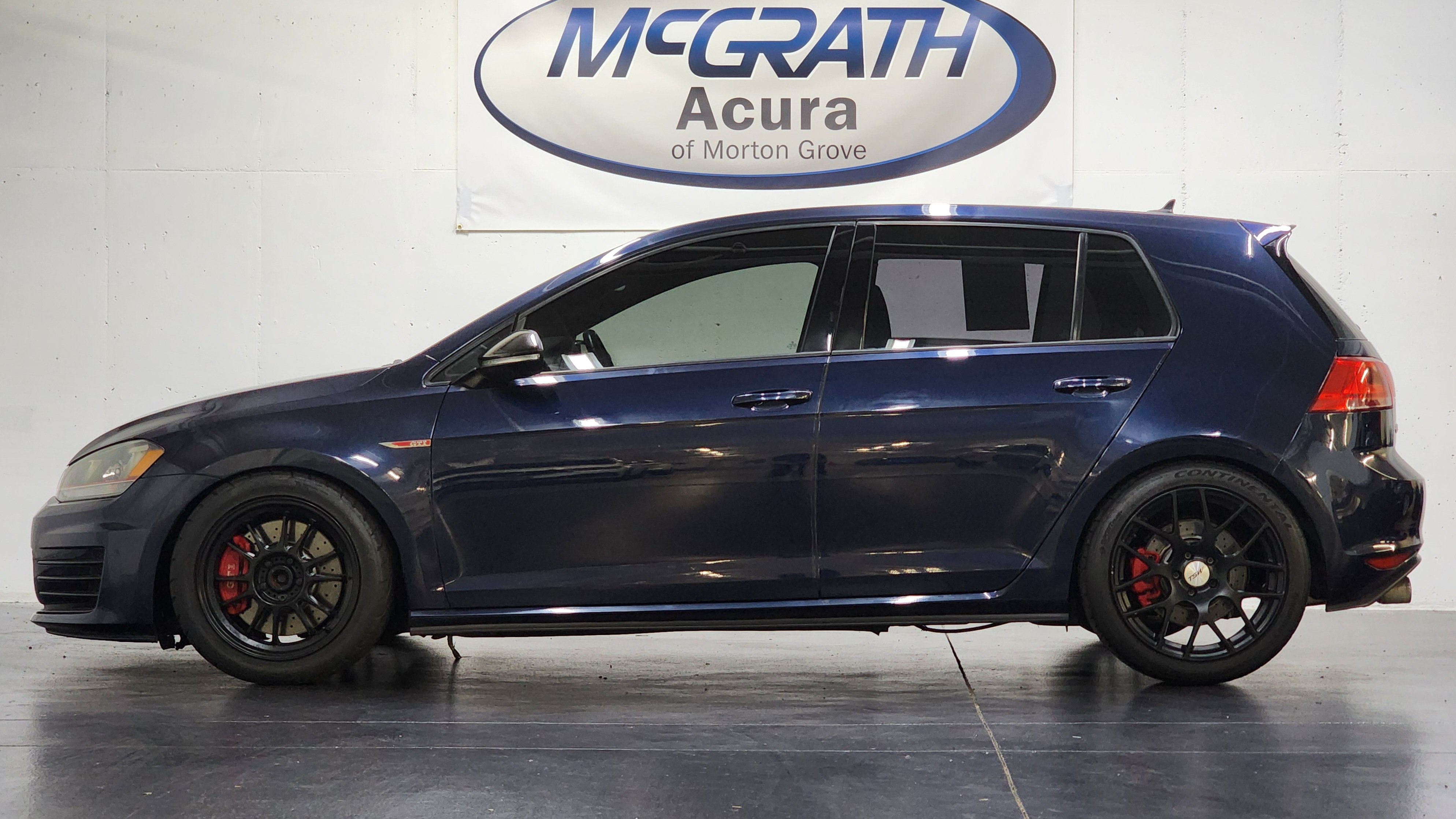 Used 2017 Volkswagen GTI S FWD image 11