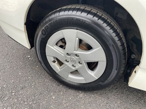 Used 2010 Toyota Prius Two image 17