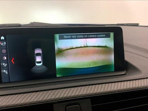 Used 2018 BMW M2 RWD image 17
