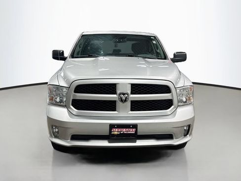 Used 2018 RAM 1500 Express AWD/4WD image 2