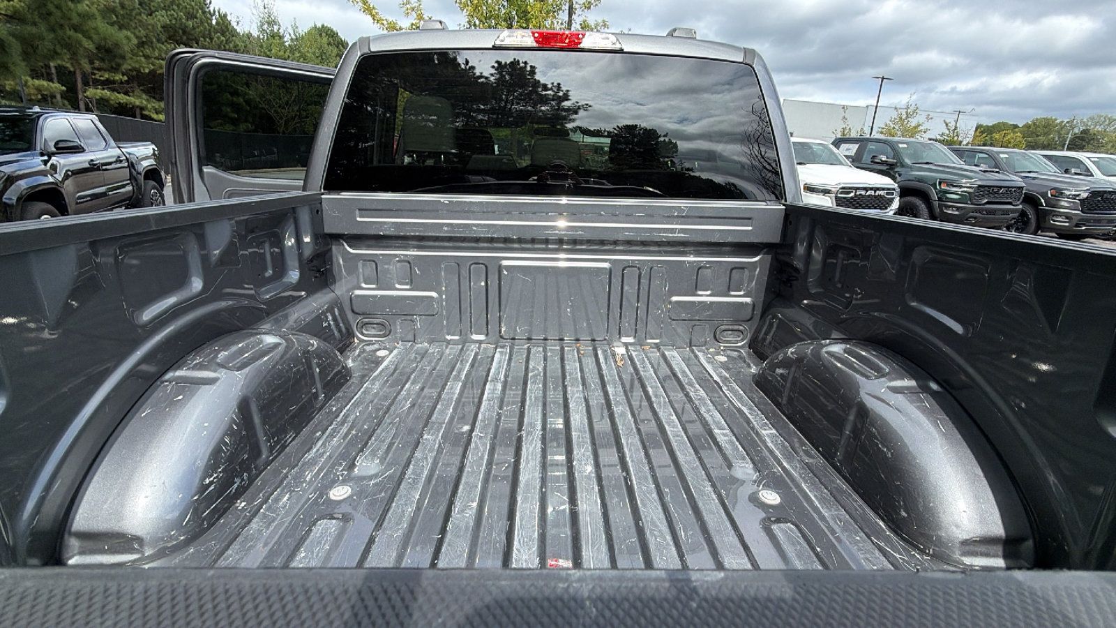 Used 2025 Ford F150 XLT w/ Equipment Group 301A Standard AWD/4WD image 13
