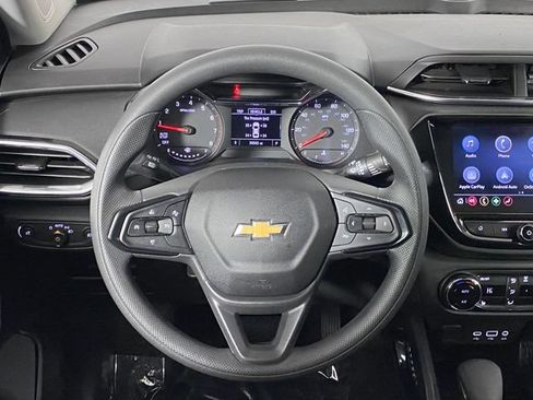 Certified 2023 Chevrolet TrailBlazer LT w/ Convenience Package FWD image 16