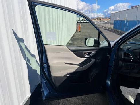 Certified 2023 Subaru Forester Premium w/ Popular Package #2 image 14