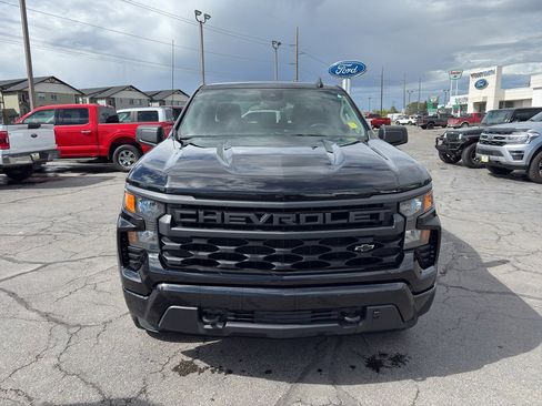 Used 2024 Chevrolet Silverado 1500 Custom AWD/4WD image 9