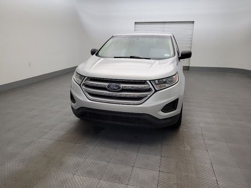 Used 2017 Ford Edge SE FWD image 15