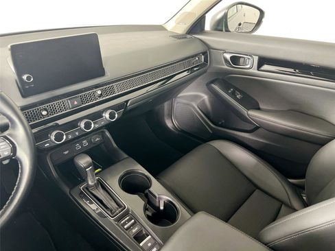 Used 2024 Honda Civic Touring image 24