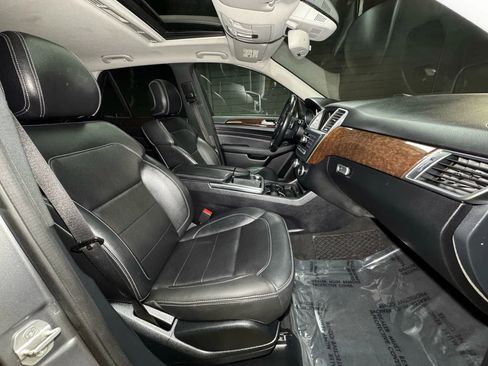 Used 2013 Mercedes-Benz ML 350 BlueTEC 4MATIC image 39