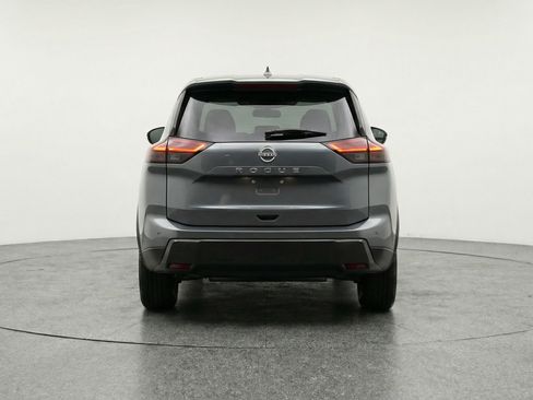 Used 2025 Nissan Rogue SV FWD image 7