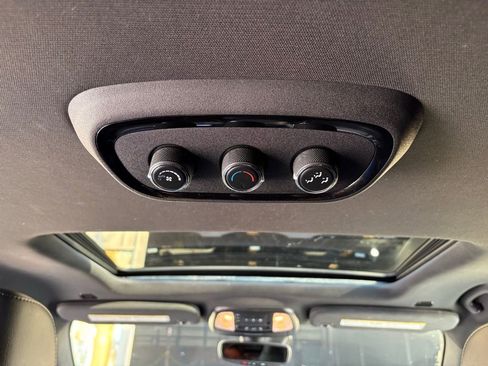 Used 2023 Dodge Durango R/T image 45