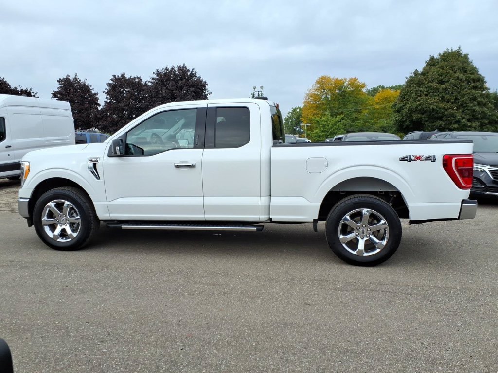 Used 2021 Ford F150 XLT w/ Equipment Group 302A High AWD/4WD image 2