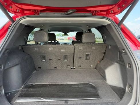 Used 2022 Chevrolet Equinox LT FWD image 11