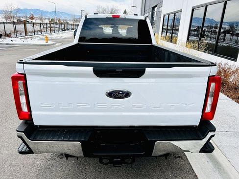 Used 2023 Ford F350 XLT w/ FX4 Off-Road Package image 22