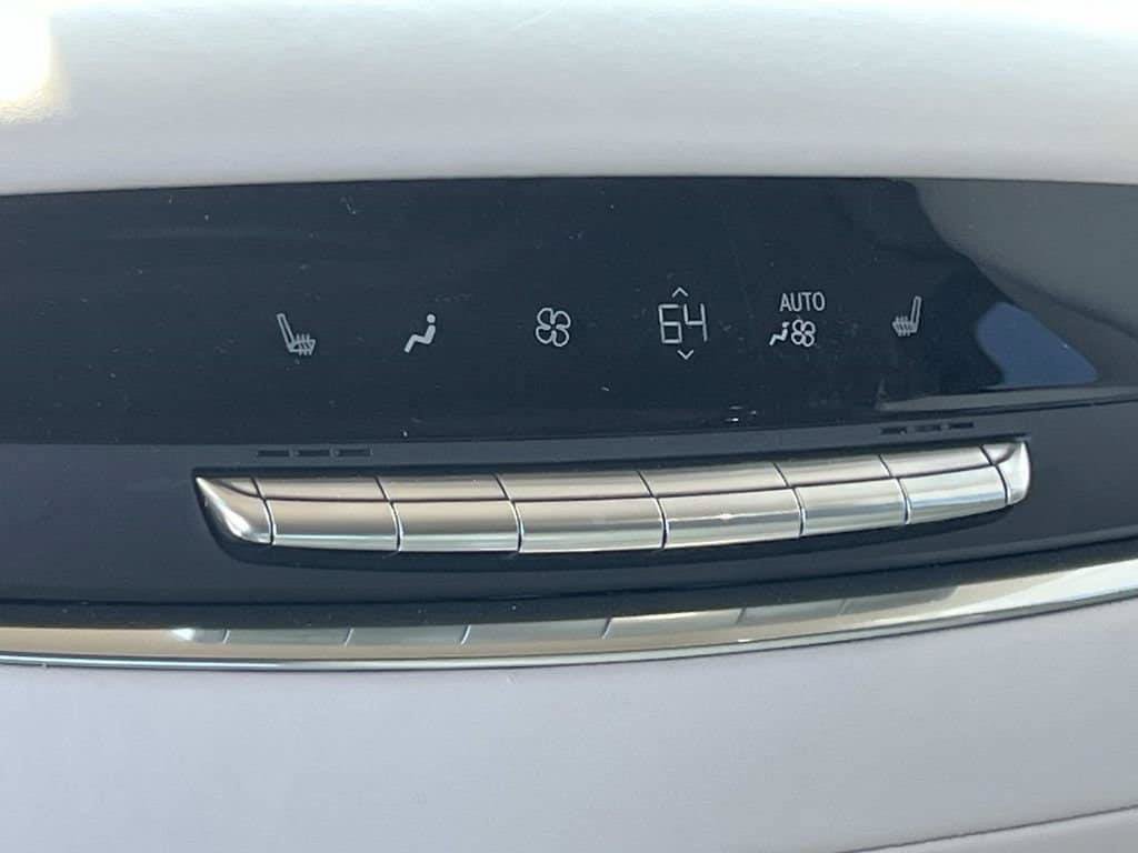 Certified 2026 Cadillac Escalade Platinum Sport AWD/4WD image 18
