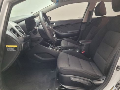 Used 2018 Kia Forte LX FWD image 17