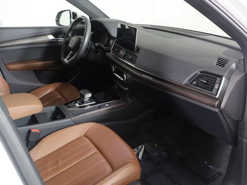 Used 2023 Audi Q5 2.0T Premium w/ Convenience Package AWD/4WD image 26