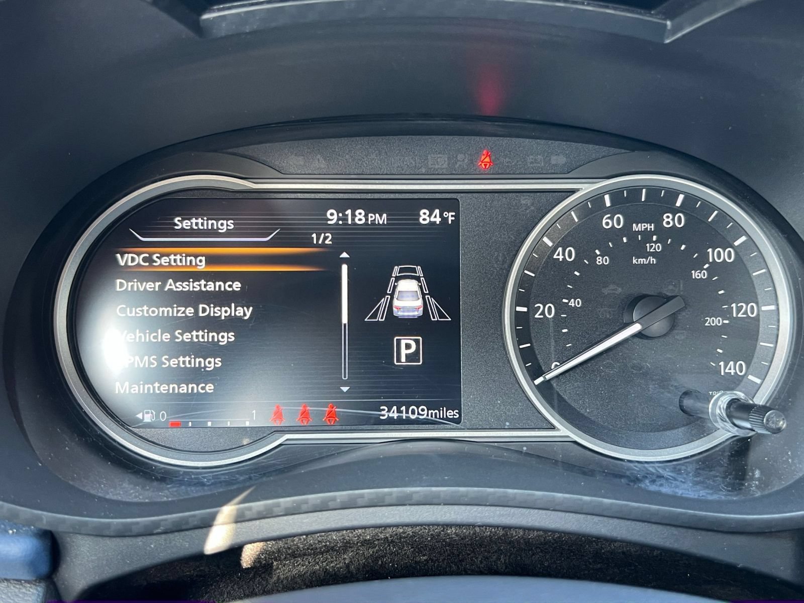 Used 2025 Nissan Versa SV FWD image 38