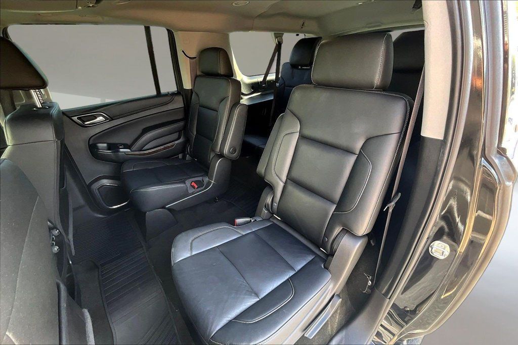 Used 2017 Chevrolet Suburban LT AWD/4WD image 19