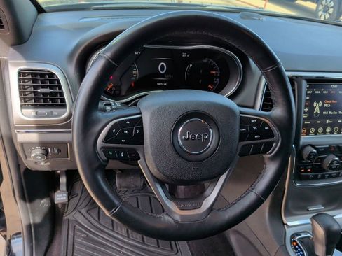 Used 2018 Jeep Grand Cherokee Limited w/ Luxury Group II image 15