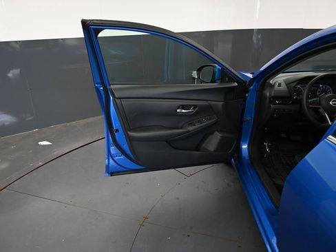 Used 2024 Nissan Sentra SV FWD image 24