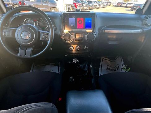 Used 2014 Jeep Wrangler Sport image 16
