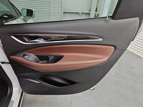 Used 2020 Buick Enclave Avenir w/ Avenir Technology Package FWD image 43