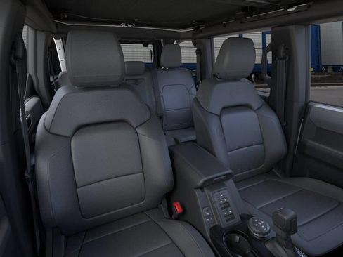 New 2026 Ford Bronco Big Bend w/ Black Diamond Package AWD/4WD image 10