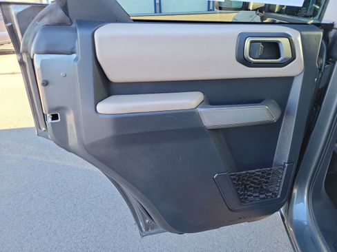 Certified 2022 Ford Bronco Wildtrak image 9