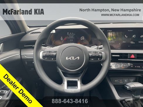 New 2025 Kia K5 LXS image 14