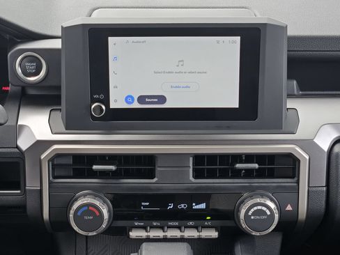 Used 2025 Toyota 4Runner SR5 RWD image 20