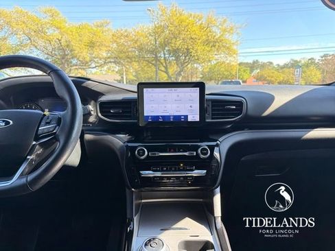 Certified 2023 Ford Explorer ST-Line AWD/4WD image 24