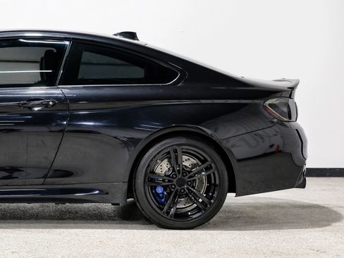 Used 2015 BMW M4 Coupe image 15
