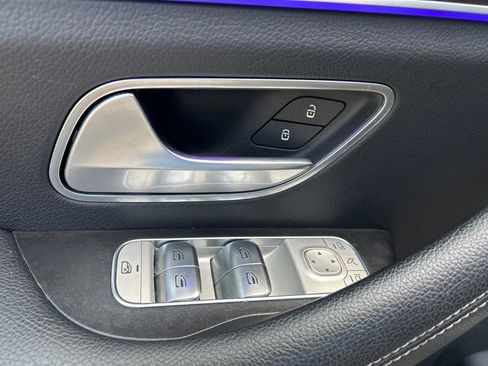 Used 2023 Mercedes-Benz GLS 450 4MATIC image 18