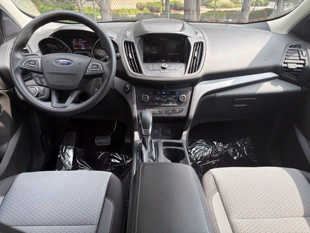 Used 2019 Ford Escape SE FWD image 11