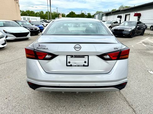 Used 2023 Nissan Altima 2.5 SV image 10