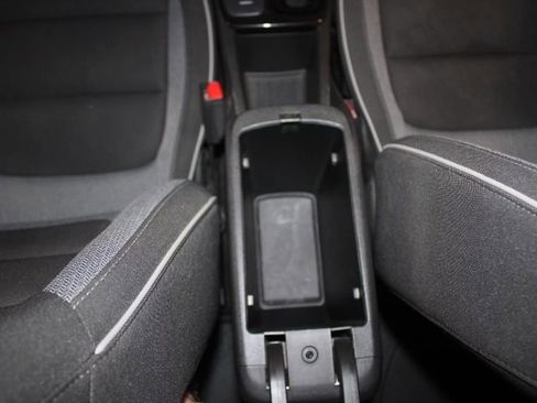 Used 2023 Chevrolet TrailBlazer LT w/ Convenience Package FWD image 30