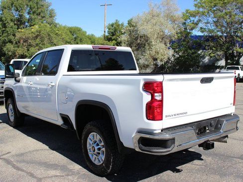 Used 2024 Chevrolet Silverado 2500 LT w/ Convenience Package AWD/4WD image 6