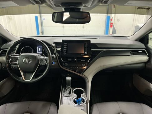 Used 2024 Toyota Camry LE w/ Cold Weather Package FWD image 10