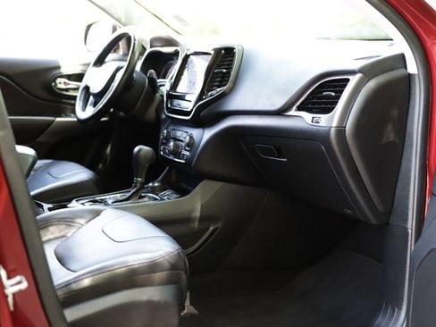 Used 2020 Jeep Cherokee Limited AWD/4WD image 33