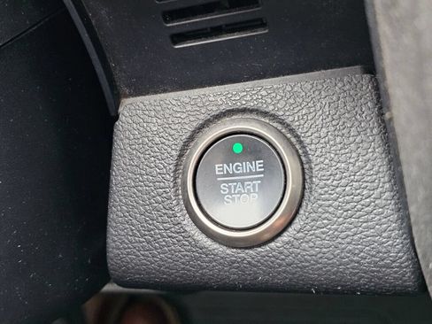 Used 2019 Ford F150 Raptor w/ Equipment Group 802A Luxury AWD/4WD image 36