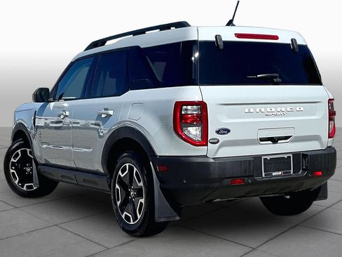 Certified 2023 Ford Bronco Sport Outer Banks w/ Tech Package AWD/4WD image 12